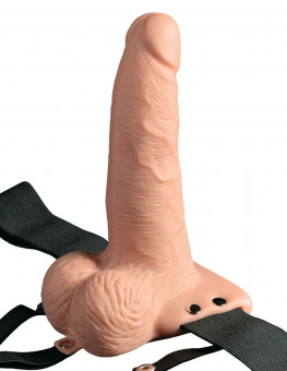 Телесный перезаряжаемый вибрострапон 6" Hollow Rechargeable Strap-On Remote - 17,5 см.