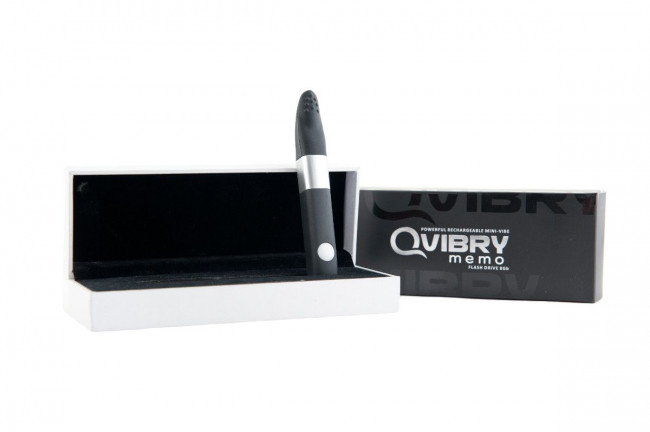 Чёрный клиторальный вибратор с 8Gb USB памяти и 7 режимами вибрации, Qvibry Чёрный клиторальный вибратор с 8Gb USB памяти и 7 режимами вибрации, Qvibry