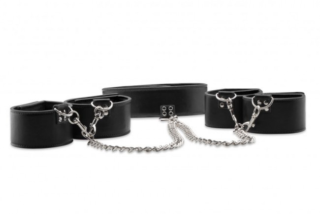 Чёрный двусторонний комплект для бандажа Reversible Collar / Wrist / Ankle Cuffs, Shots Media BV