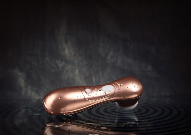 Вакуум-волновой бесконтактный стимулятор клитора Satisfyer PRO2, Satisfyer
