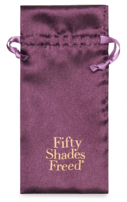 Фиолетовое эрекционное виброкольцо Lost in Each Other Rechargeable Rabbit Love Ring, Fifty Shades of Grey Фиолетовое эрекционное виброкольцо Lost in Each Other Rechargeable Rabbit Love Ring, Fifty Shades of Grey
