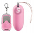 Розовое виброяйцо Rechargeable Vibrating egg с пультом ДУ, Shots Media BV