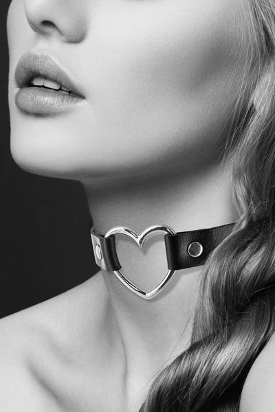Чёрный чокер с кольцом в форме сердца, Bijoux Pour Toi