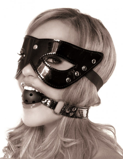 Лаковый комплект MASQUERADE MASK & BALL GAG, Pipedream Лаковый комплект MASQUERADE MASK & BALL GAG, Pipedream