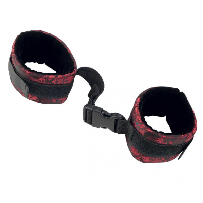 Атласные оковы на ноги Scandal Control Cuffs, California Exotic Novelties Атласные оковы на ноги Scandal Control Cuffs, California Exotic Novelties