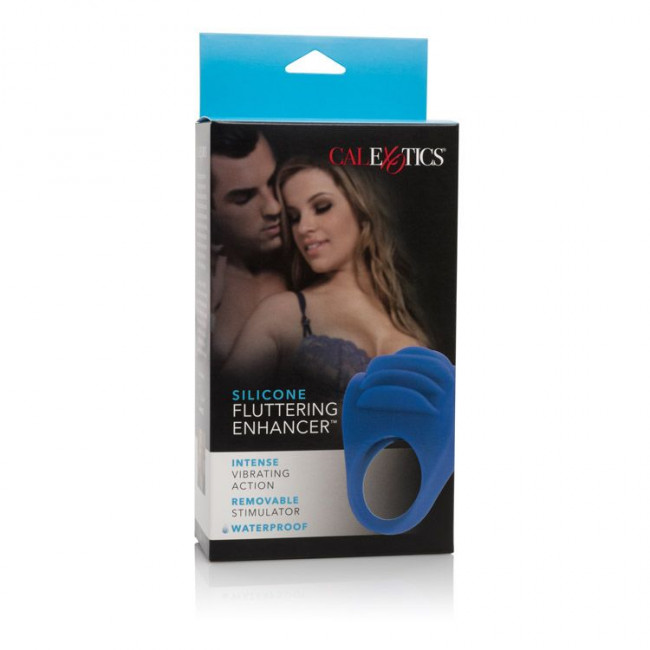 Синее эрекционное кольцо с рёбрышками и вибрацией Silicone Fluttering Enhancer, California Exotic Novelties