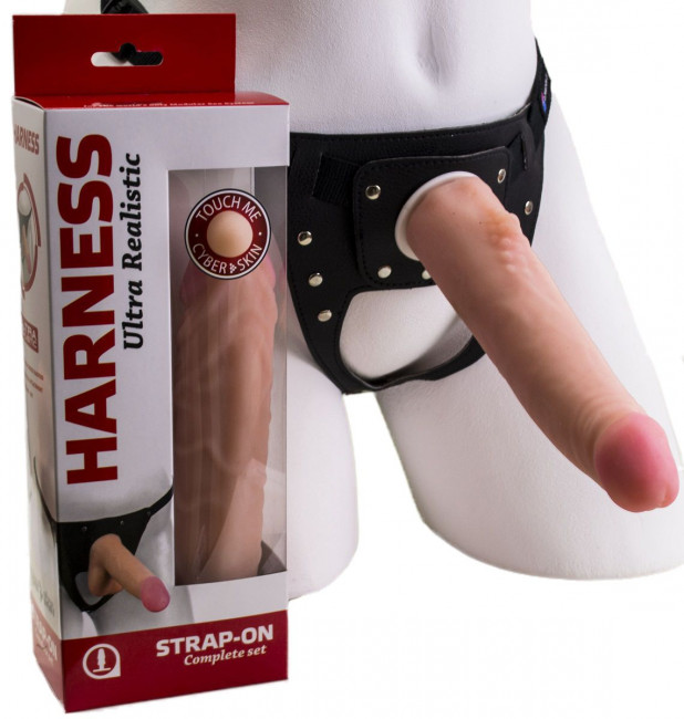 Реалистичный страпон Harness из трусиков и насадки-фаллоса - 18,5 см., LOVETOY (А-Полимер)