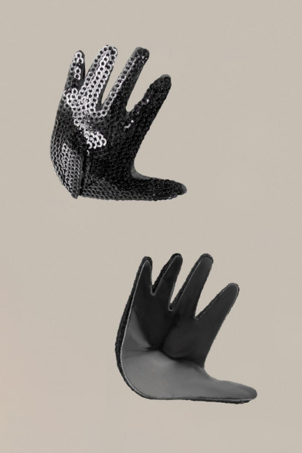 Чёрные пэстисы Hands в форме ладошек с пайетками, WANAME Чёрные пэстисы Hands в форме ладошек с пайетками, WANAME