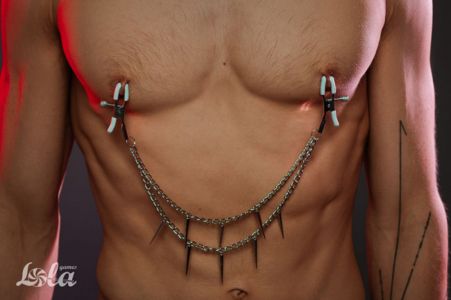 Зажимы на соски Spiky с шипами на цепочке Зажимы на соски Spiky с шипами на цепочке