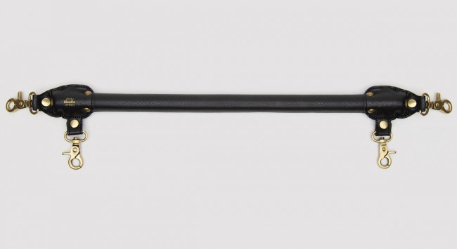 Черная распорка для ног Bound to You Faux Leather Spreader Bar - 50,8 см.