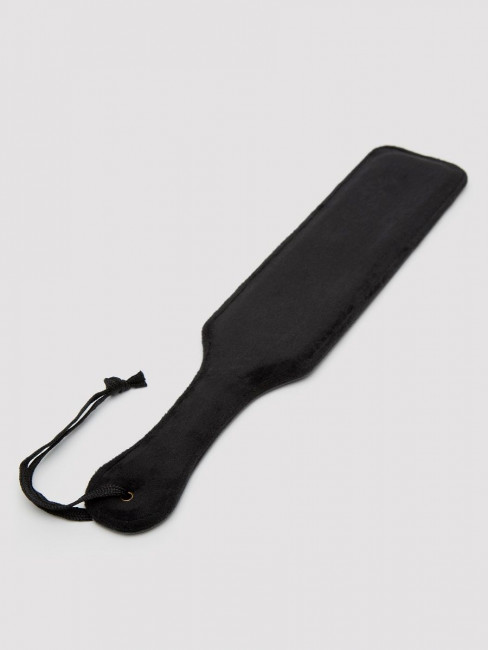 Черная шлепалка Bound to You Faux Leather Spanking Paddle - 38,1 см. Черная шлепалка Bound to You Faux Leather Spanking Paddle - 38,1 см.