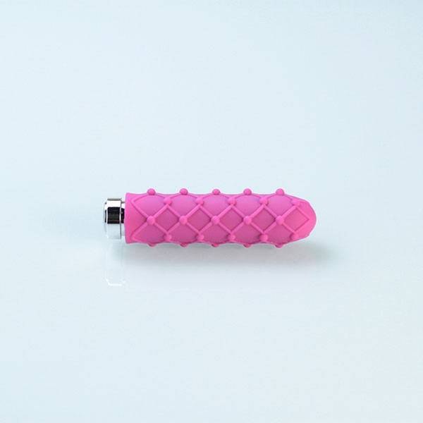 Розовый вибромассажер с рельефной поверхностью серии Charms Lace - Raspberry Pink, Jopen Розовый вибромассажер с рельефной поверхностью серии Charms Lace - Raspberry Pink, Jopen