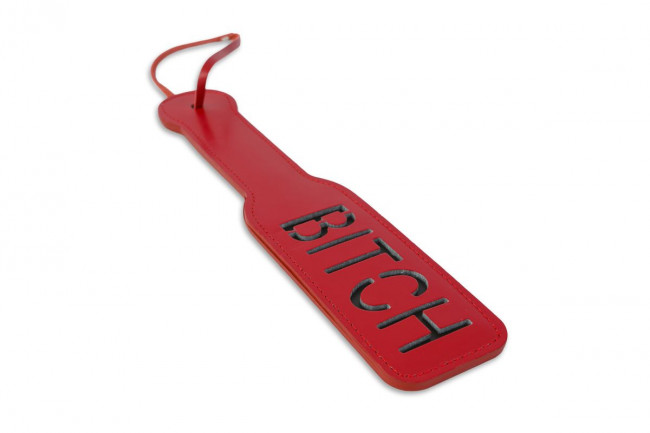 Красная шлёпалка Bitch - 31,5 см., Пикантные штучки