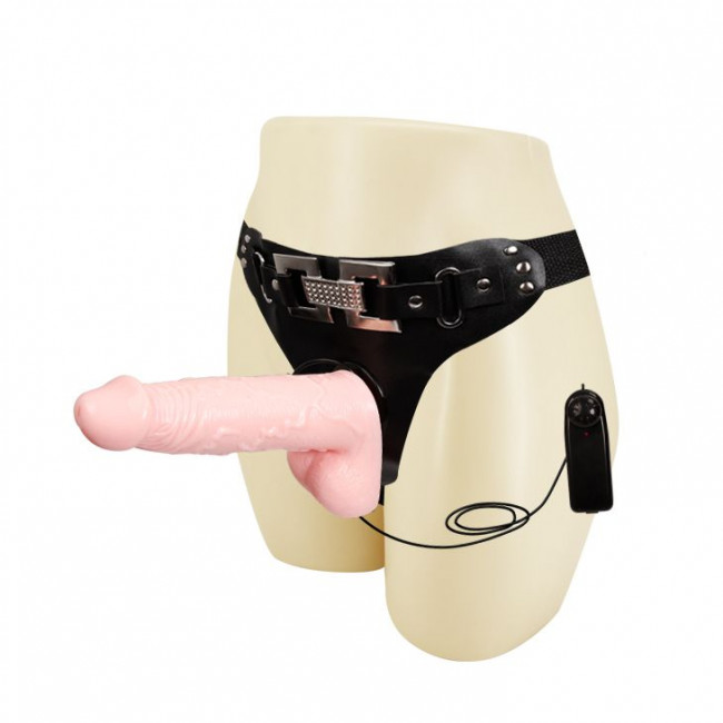 Реалистичный фаллоимитатор телесного цвета на трусиках Harness - 16,5 см., Bior toys