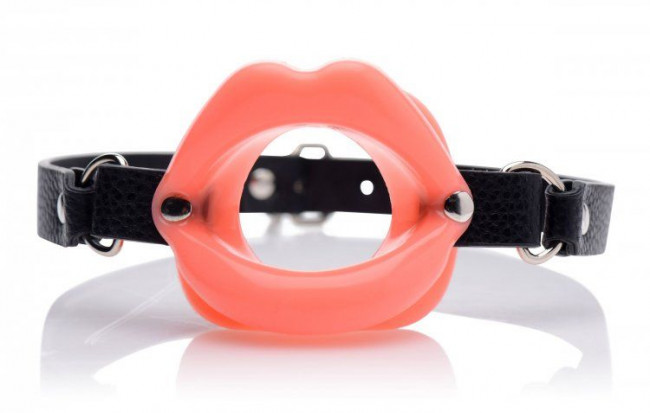 Кляп в форме губ Sissy Mouth Gag, XR Brands Кляп в форме губ Sissy Mouth Gag, XR Brands