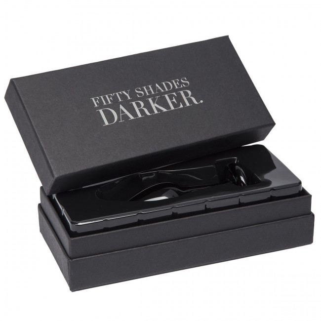 Стеклянная анальная пробочка Something Darker Glass Butt Plug - 10,7 см., Fifty Shades of Grey